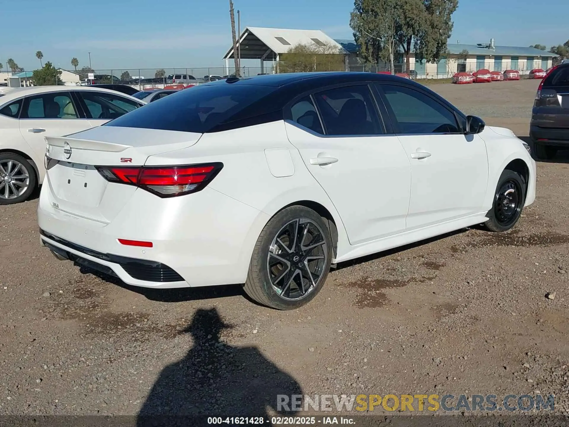 4 fotografías del automóvil dañado 3N1AB8DV0RY247009 NISSAN SENTRA 2024