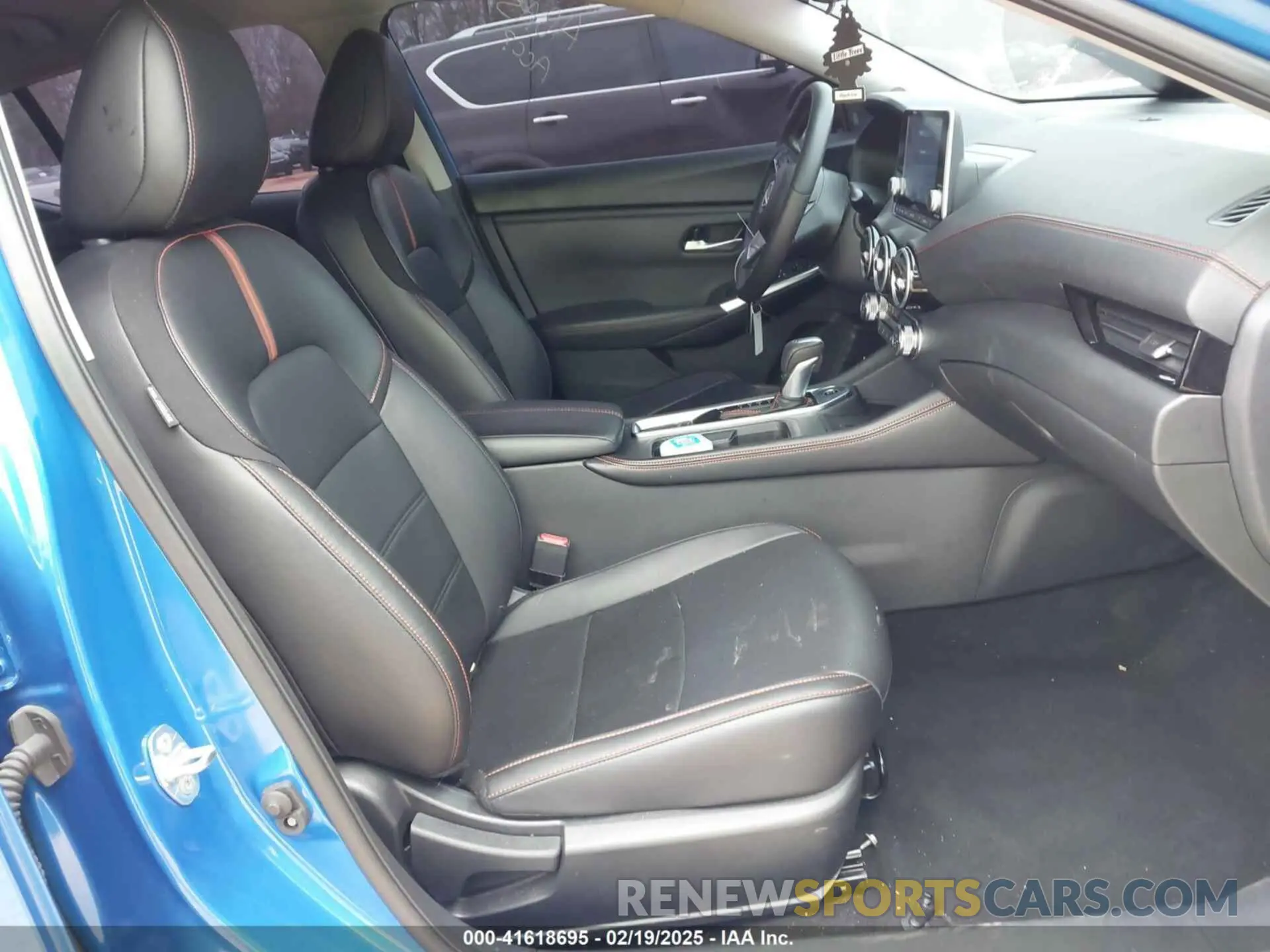 5 fotografías del automóvil dañado 3N1AB8DV0RY276378 NISSAN SENTRA 2024