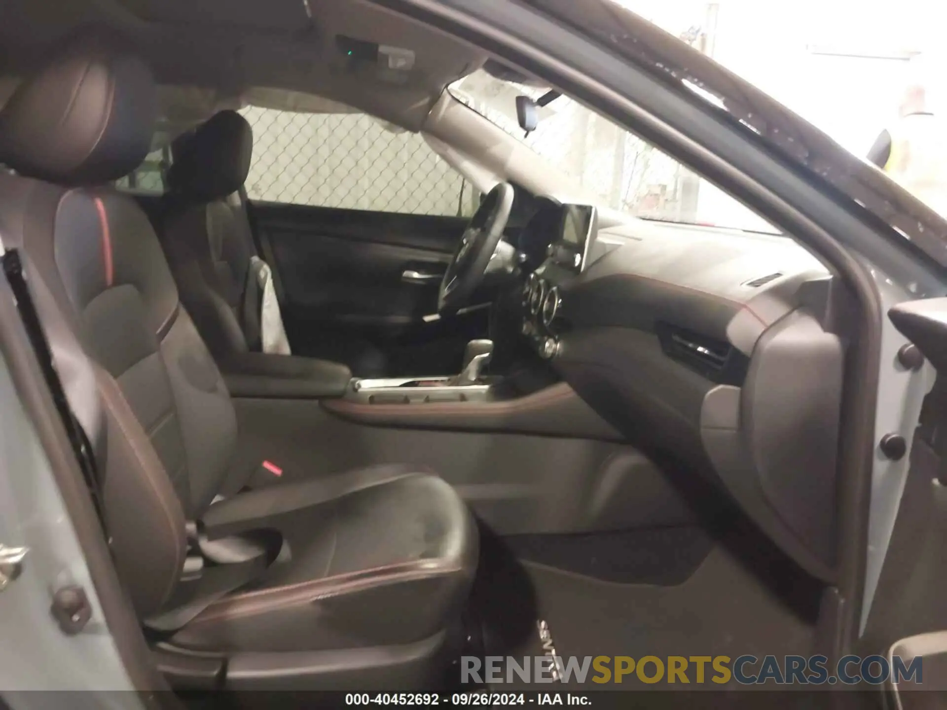 5 fotografías del automóvil dañado 3N1AB8DV0RY292547 NISSAN SENTRA 2024