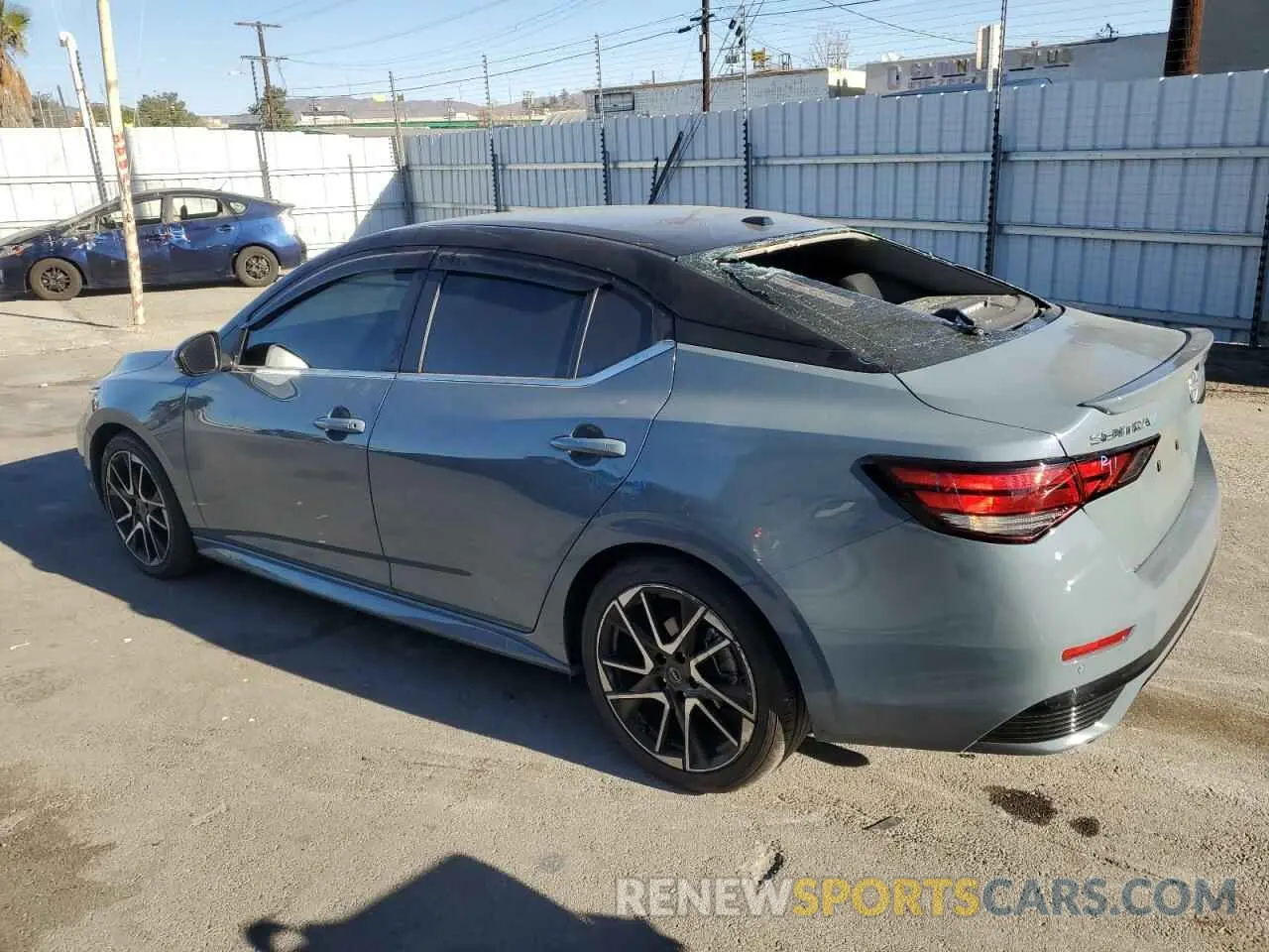 2 fotografías del automóvil dañado 3N1AB8DV0RY306270 NISSAN SENTRA 2024