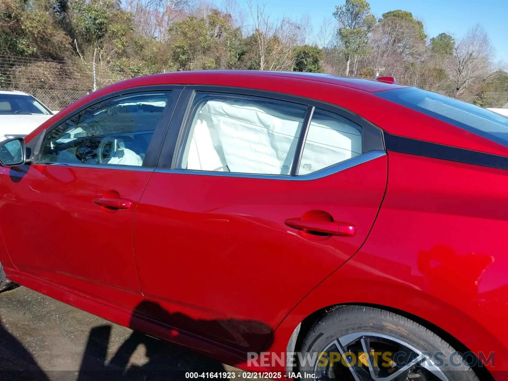 13 fotografías del automóvil dañado 3N1AB8DV0RY357803 NISSAN SENTRA 2024
