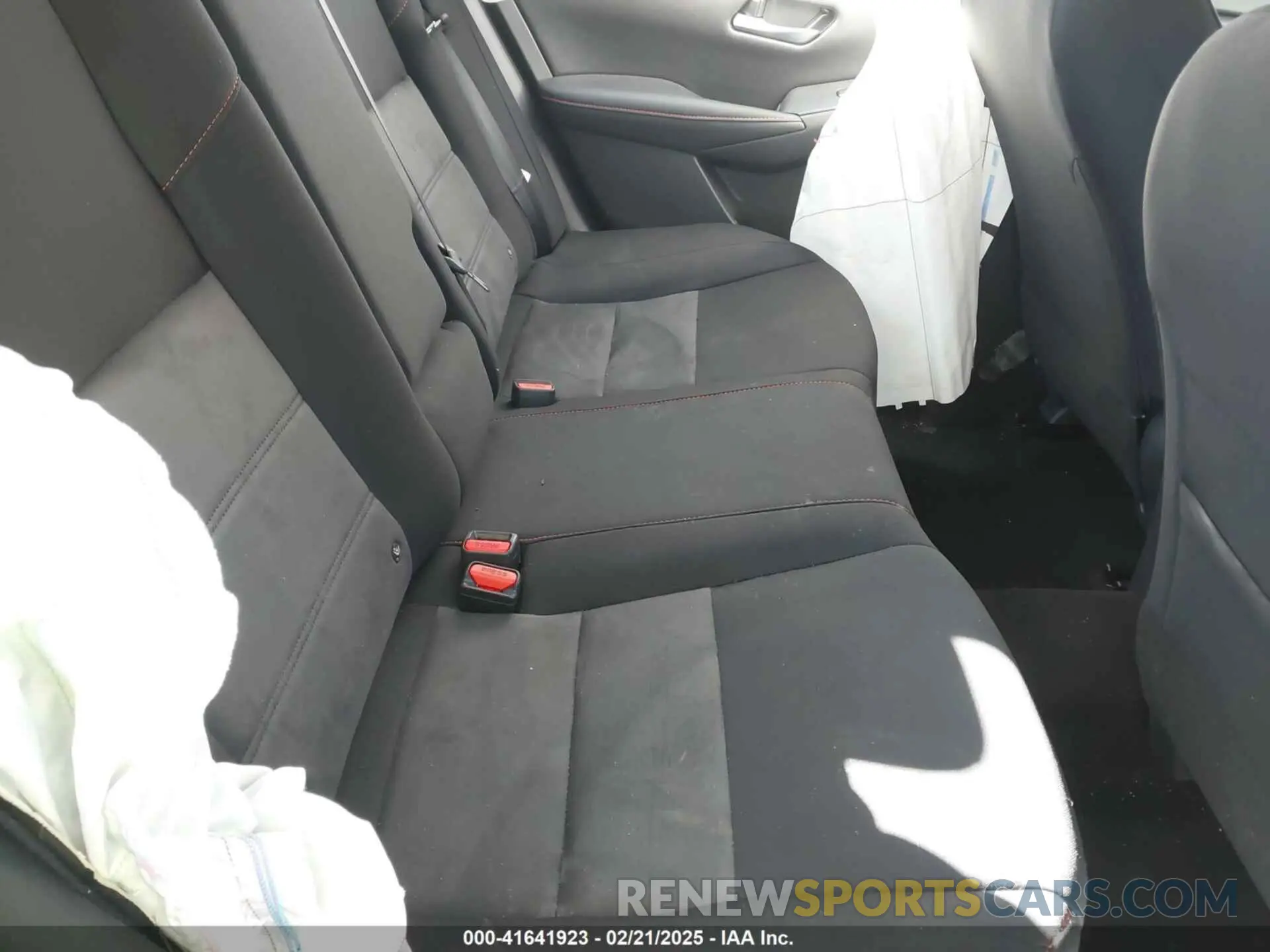 8 fotografías del automóvil dañado 3N1AB8DV0RY357803 NISSAN SENTRA 2024