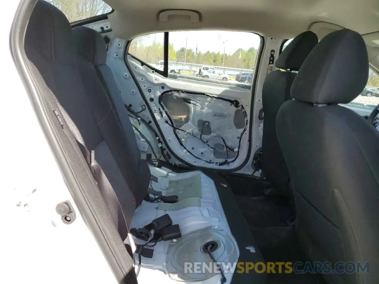 10 fotografías del automóvil dañado 3N1AB8DV2RY362145 NISSAN SENTRA 2024