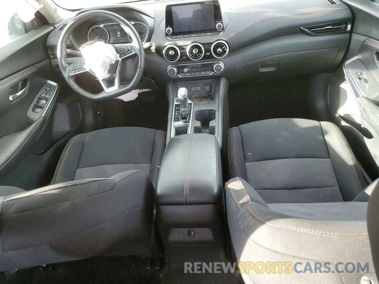 8 fotografías del automóvil dañado 3N1AB8DV3RY208057 NISSAN SENTRA 2024