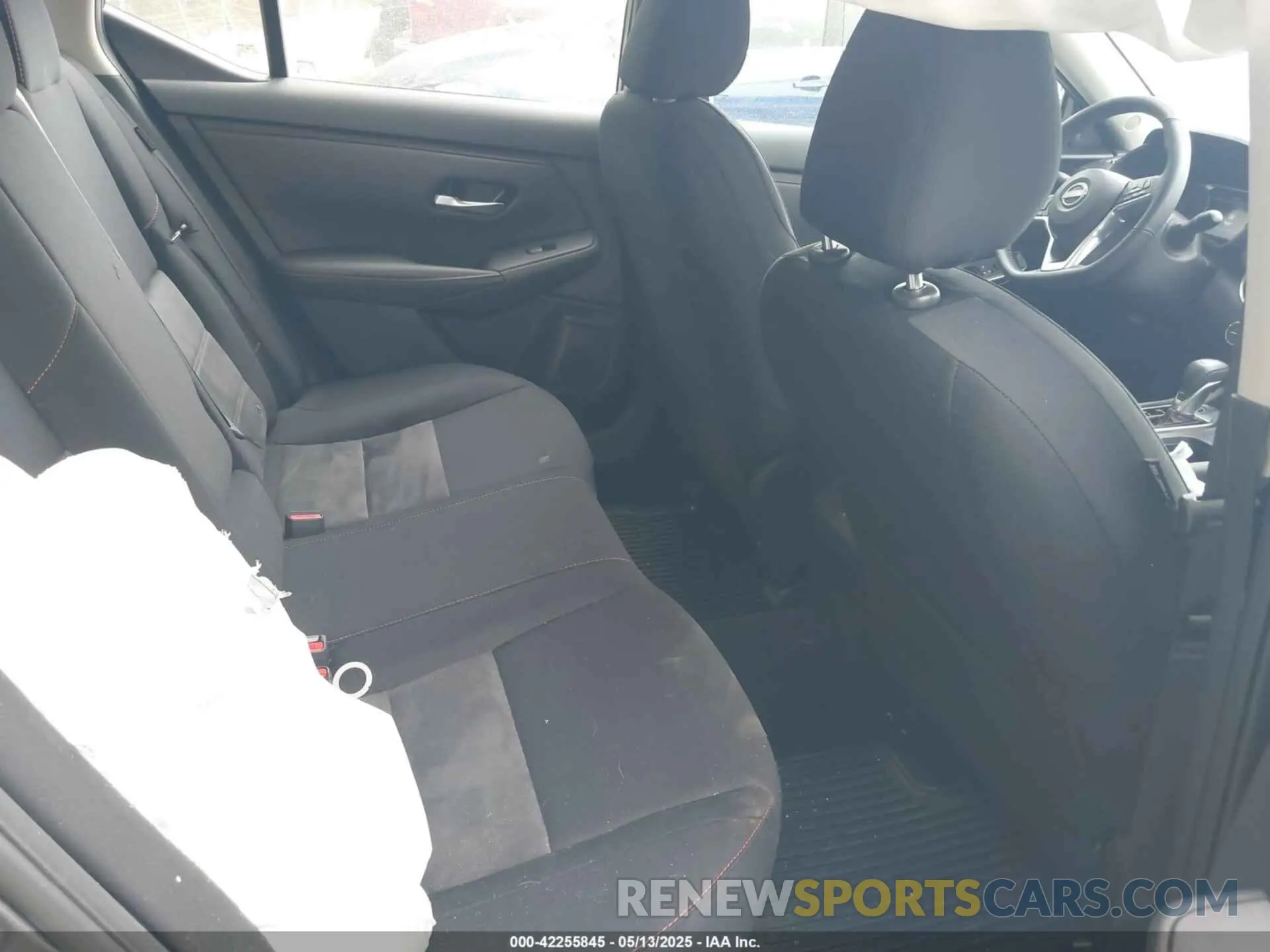 8 fotografías del automóvil dañado 3N1AB8DV3RY286936 NISSAN SENTRA 2024