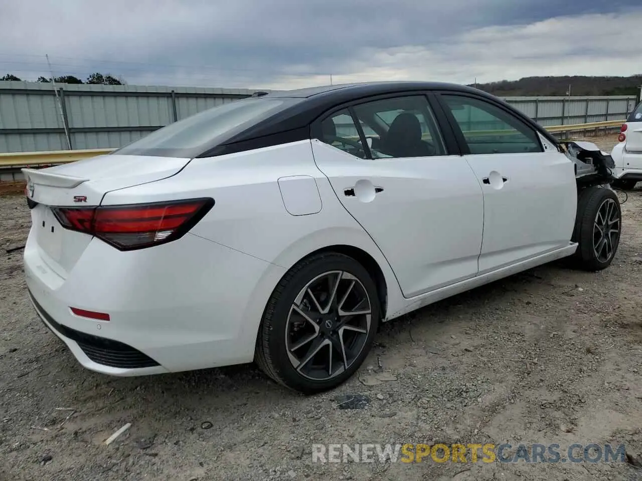 3 fotografías del automóvil dañado 3N1AB8DV3RY314847 NISSAN SENTRA 2024