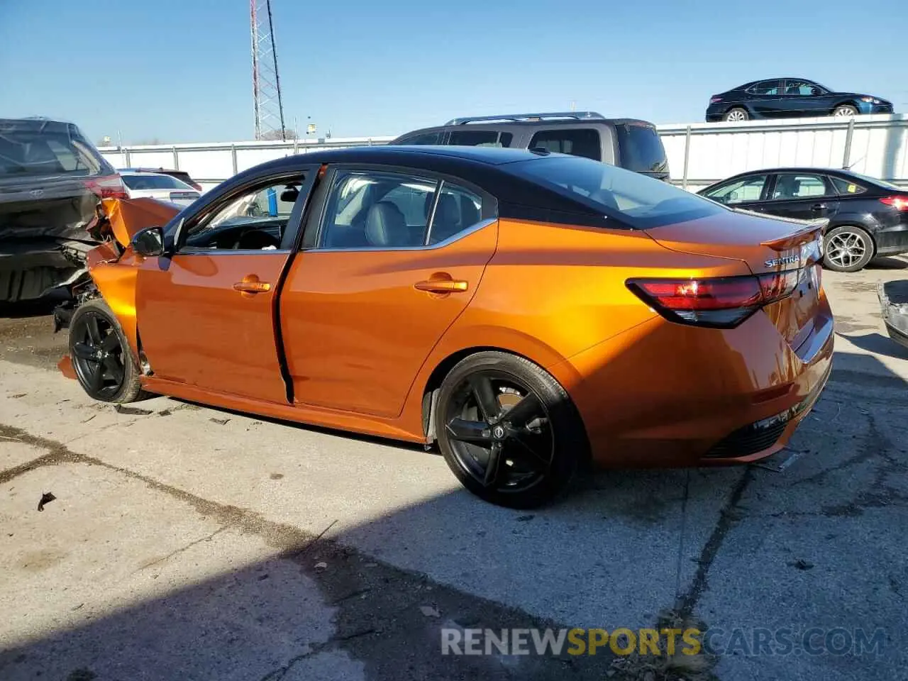 2 fotografías del automóvil dañado 3N1AB8DV3RY360968 NISSAN SENTRA 2024