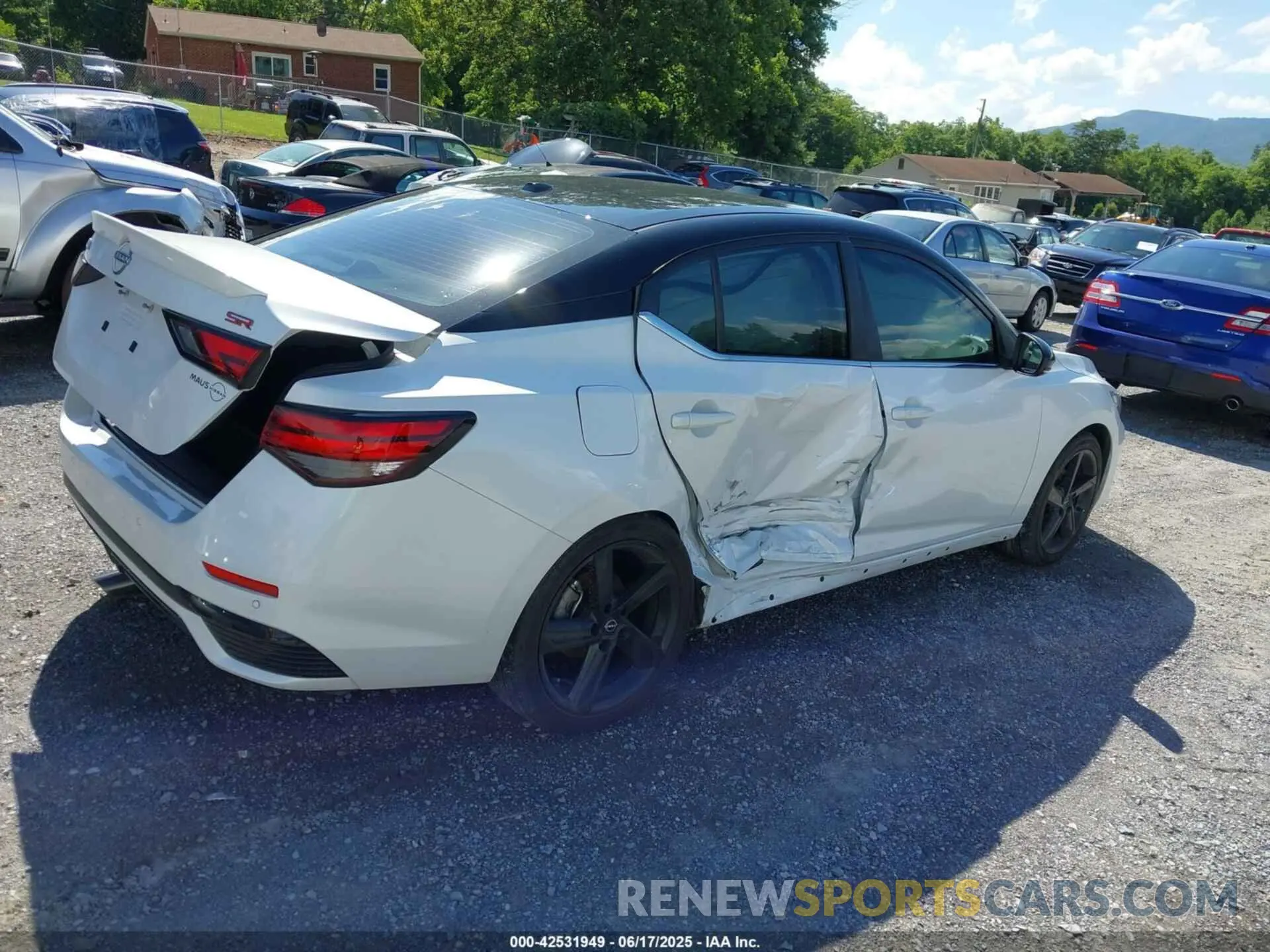 4 fotografías del automóvil dañado 3N1AB8DV5RY206567 NISSAN SENTRA 2024