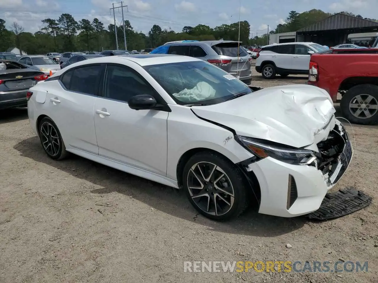 4 fotografías del automóvil dañado 3N1AB8DV6RY278216 NISSAN SENTRA 2024