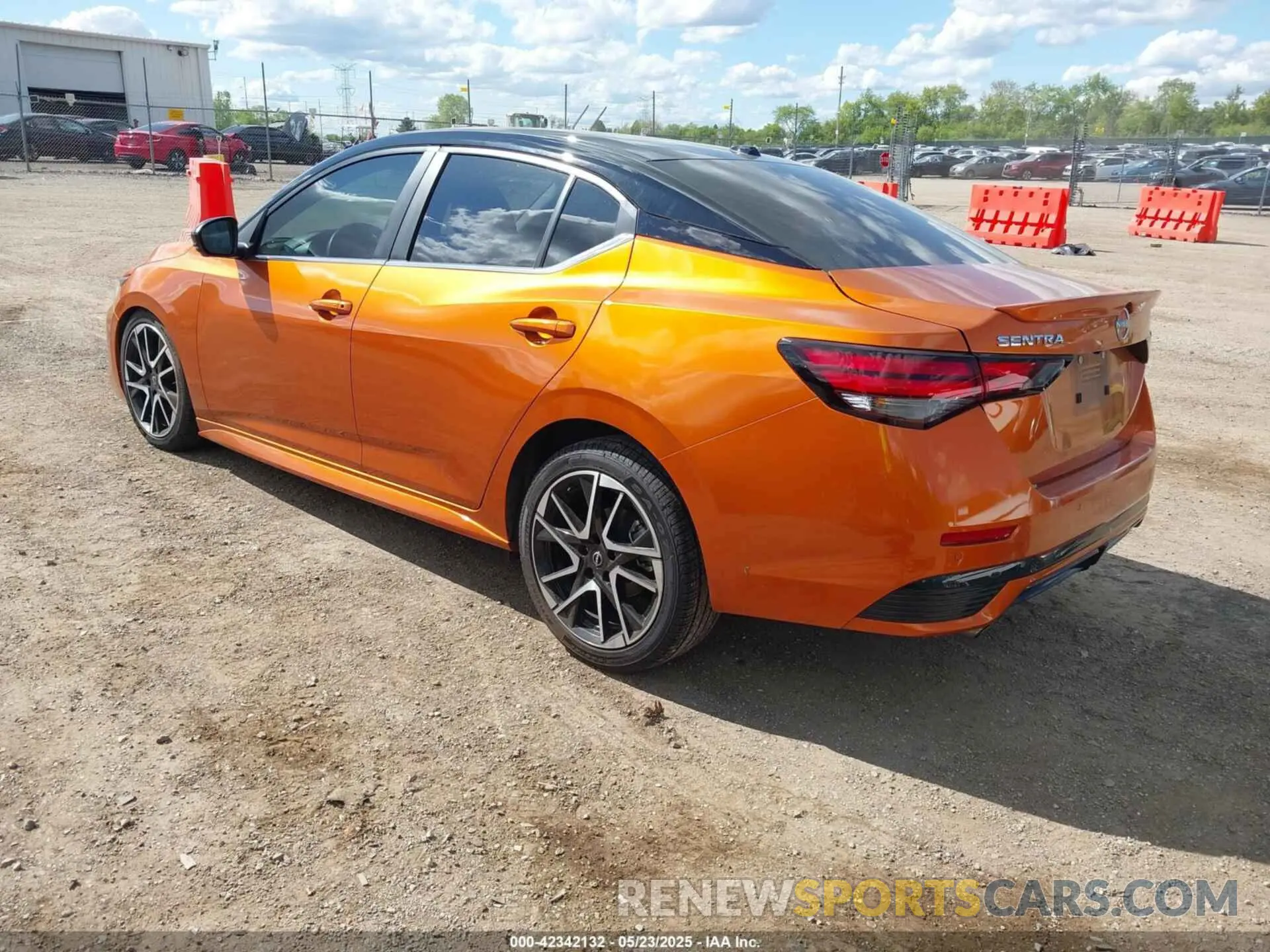 3 fotografías del automóvil dañado 3N1AB8DV6RY286302 NISSAN SENTRA 2024