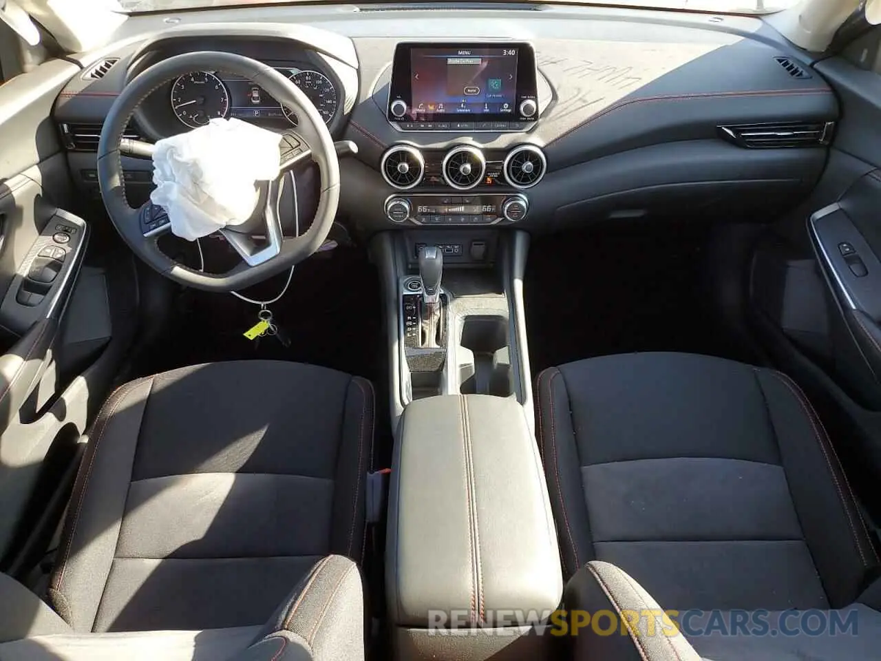 8 fotografías del automóvil dañado 3N1AB8DV6RY304636 NISSAN SENTRA 2024