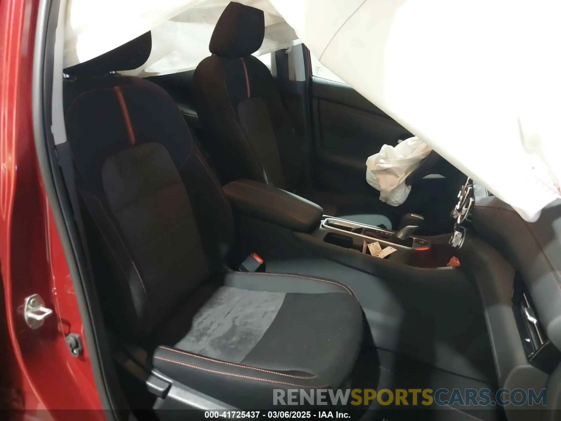 5 fotografías del automóvil dañado 3N1AB8DV6RY334008 NISSAN SENTRA 2024