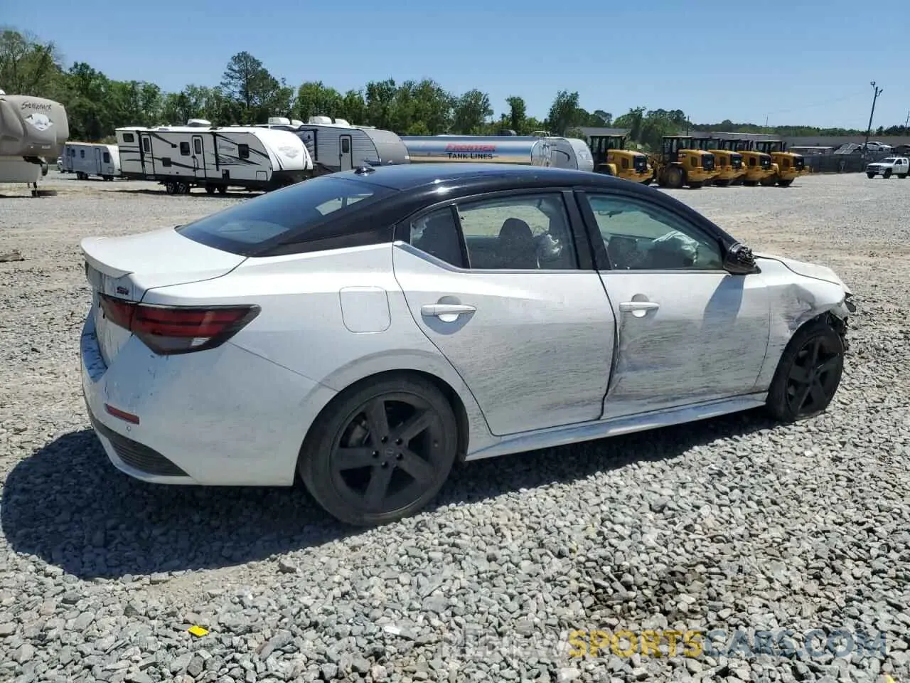 3 fotografías del automóvil dañado 3N1AB8DV7RY261263 NISSAN SENTRA 2024