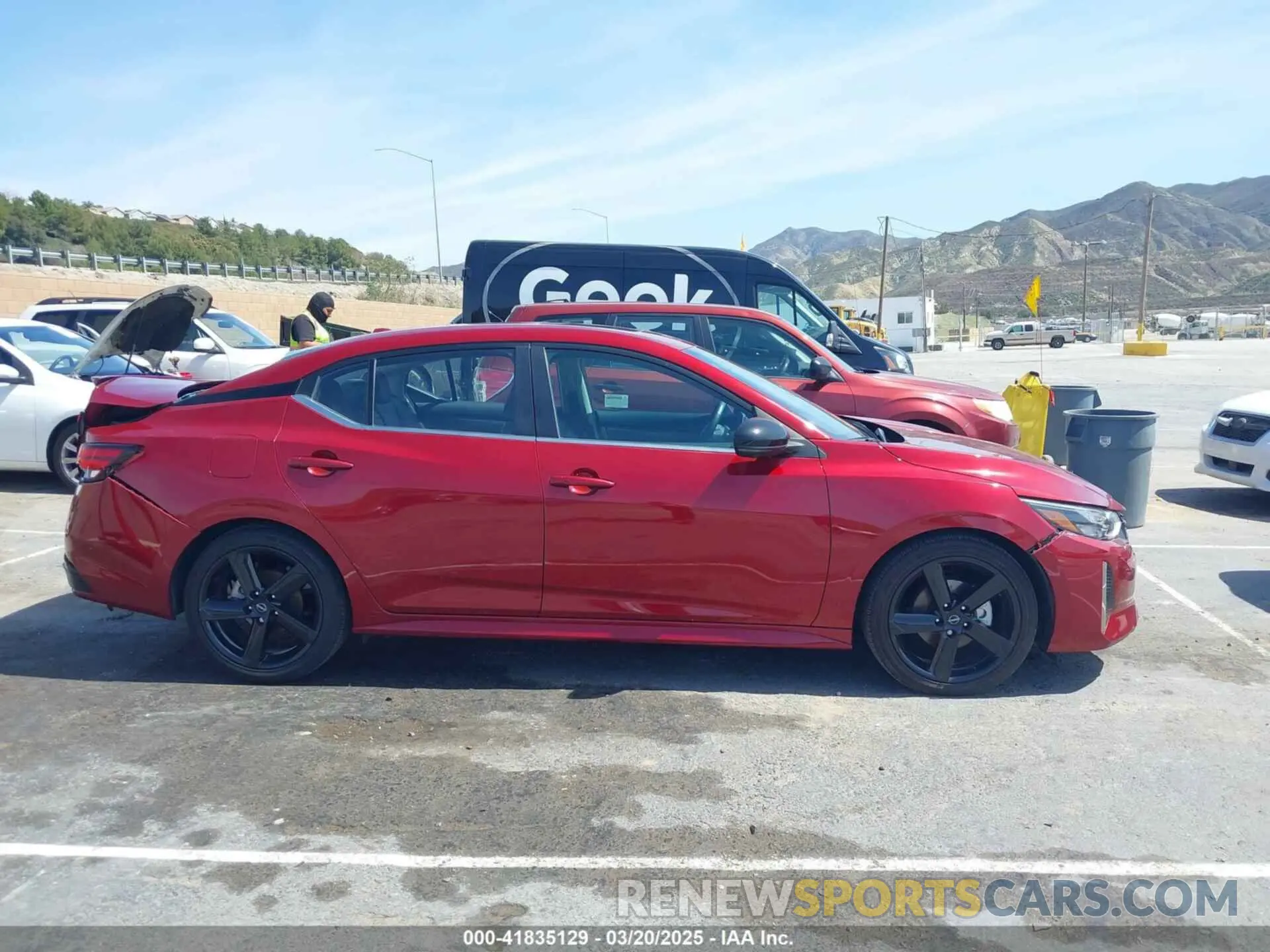 13 fotografías del automóvil dañado 3N1AB8DV7RY288026 NISSAN SENTRA 2024