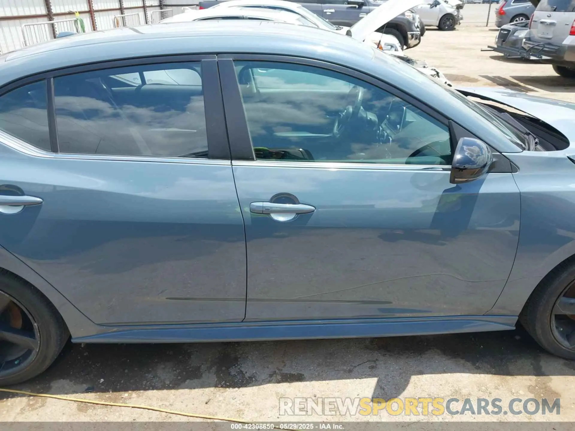 13 fotografías del automóvil dañado 3N1AB8DV7RY314687 NISSAN SENTRA 2024