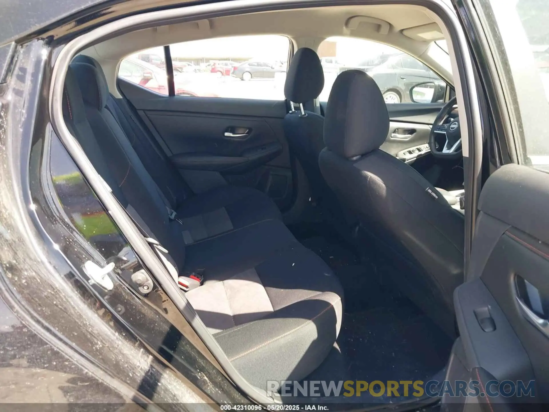 8 fotografías del automóvil dañado 3N1AB8DV7RY385727 NISSAN SENTRA 2024