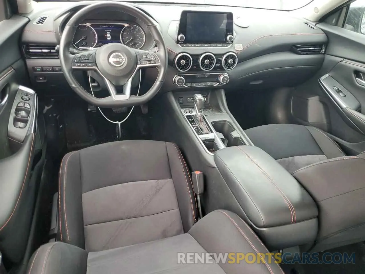 8 fotografías del automóvil dañado 3N1AB8DV8RY240373 NISSAN SENTRA 2024