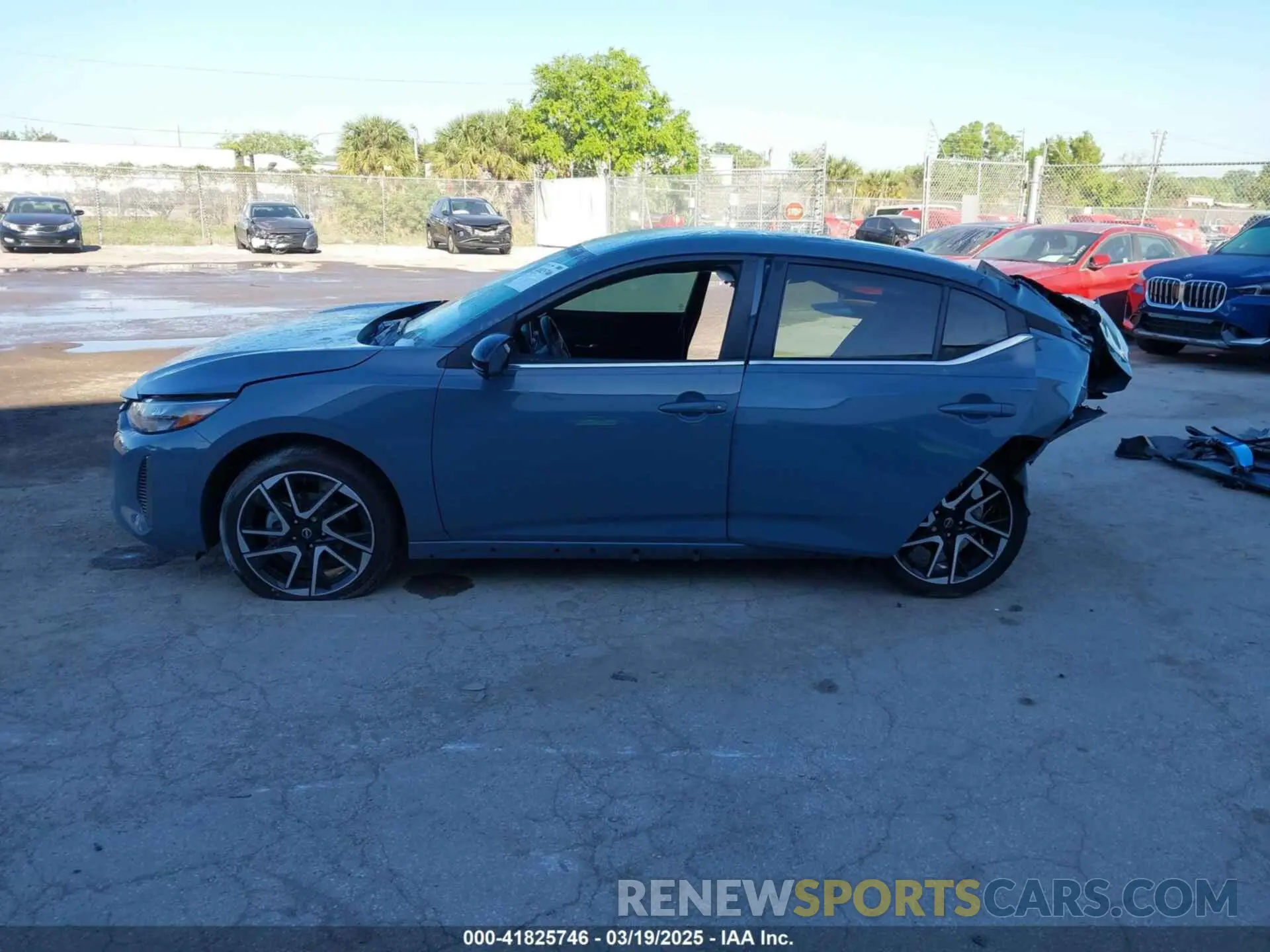 14 fotografías del automóvil dañado 3N1AB8DV8RY261725 NISSAN SENTRA 2024