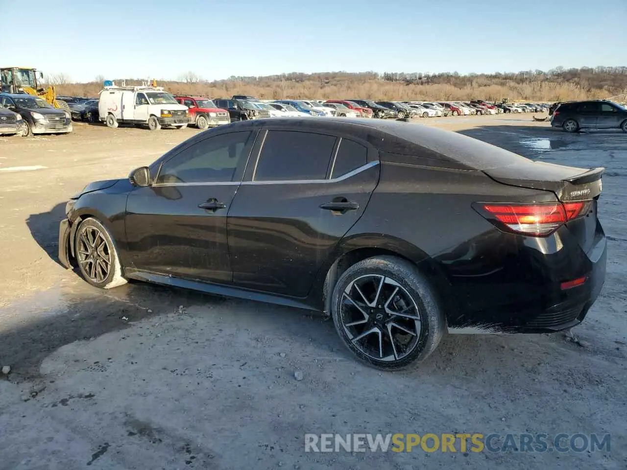 2 fotografías del automóvil dañado 3N1AB8DV8RY329733 NISSAN SENTRA 2024
