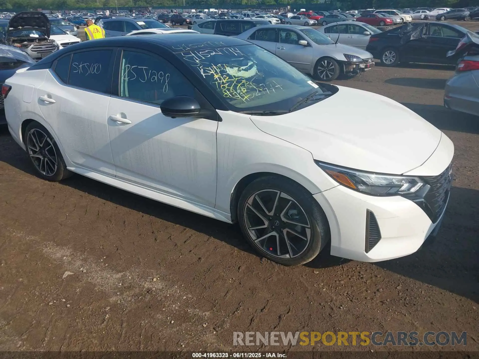1 fotografías del automóvil dañado 3N1AB8DV9RY201601 NISSAN SENTRA 2024