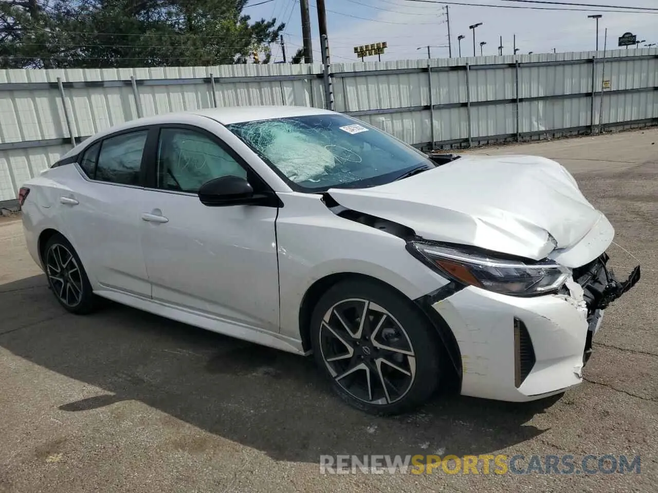 4 fotografías del automóvil dañado 3N1AB8DV9RY256601 NISSAN SENTRA 2024
