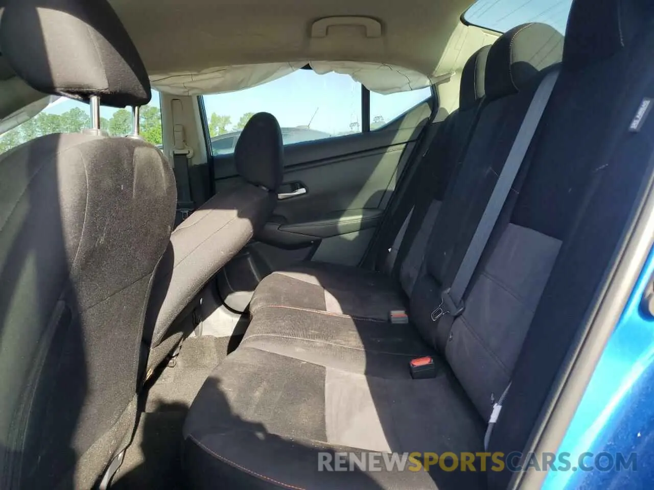 10 fotografías del automóvil dañado 3N1AB8DVXRY225096 NISSAN SENTRA 2024