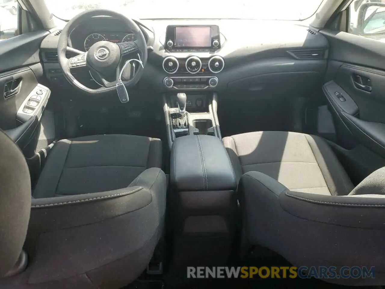 8 fotografías del automóvil dañado 3N1AB8BV0SY236066 NISSAN SENTRA 2025