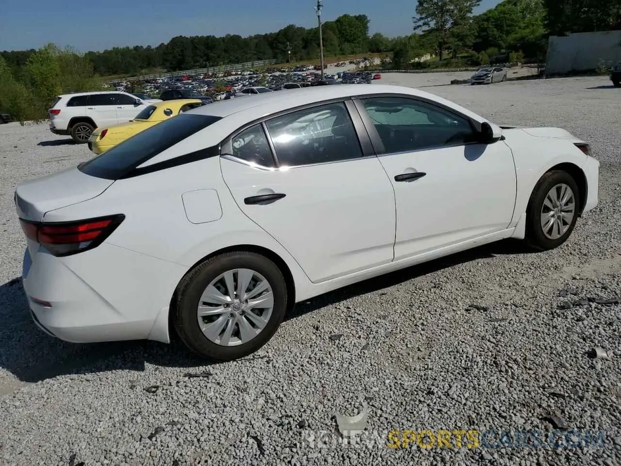 3 fotografías del automóvil dañado 3N1AB8BV2SY264239 NISSAN SENTRA 2025