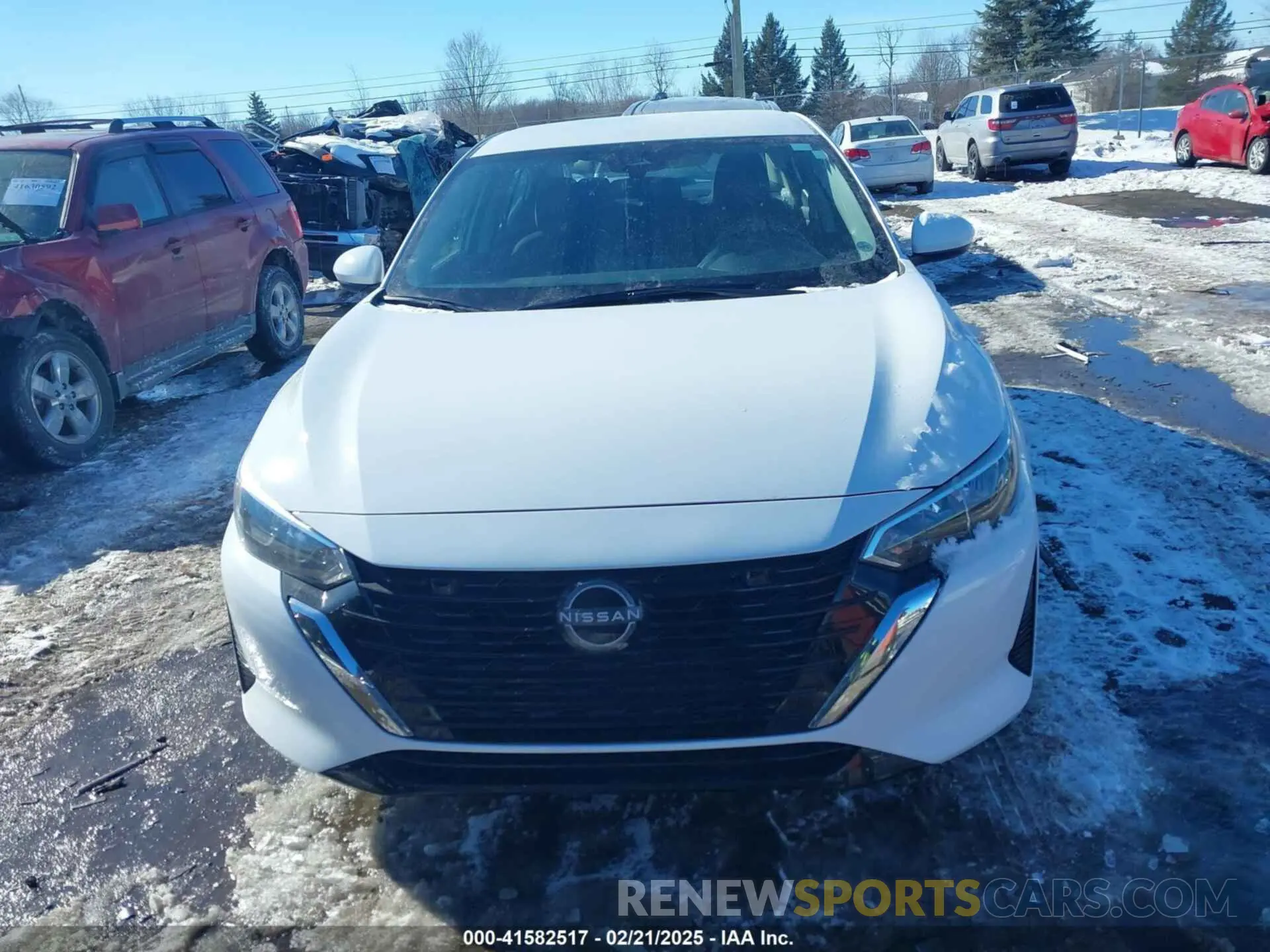 12 fotografías del automóvil dañado 3N1AB8BV3SY212859 NISSAN SENTRA 2025