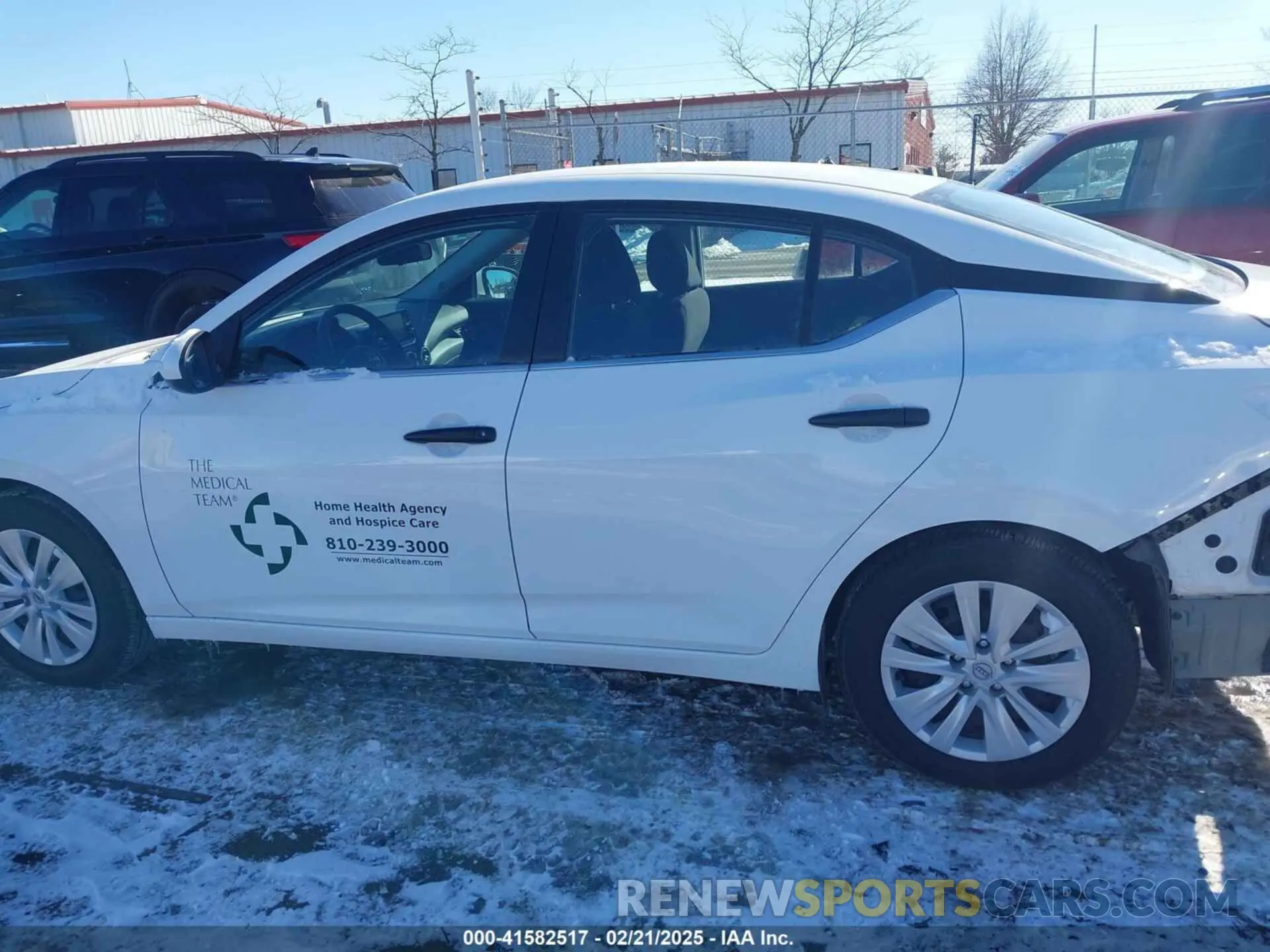 14 fotografías del automóvil dañado 3N1AB8BV3SY212859 NISSAN SENTRA 2025