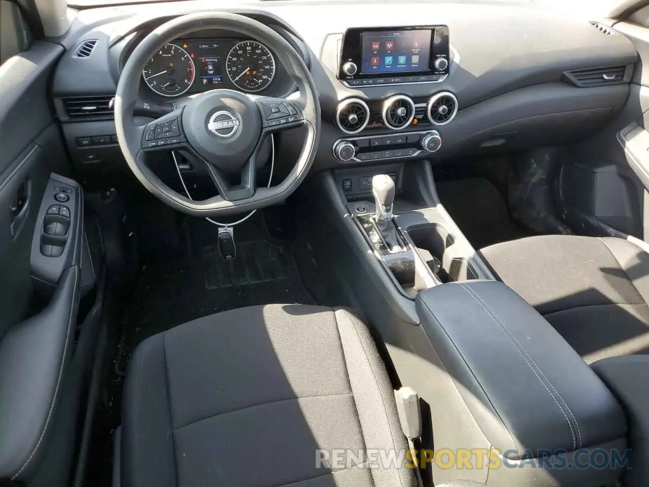 8 fotografías del automóvil dañado 3N1AB8BV4SY263626 NISSAN SENTRA 2025