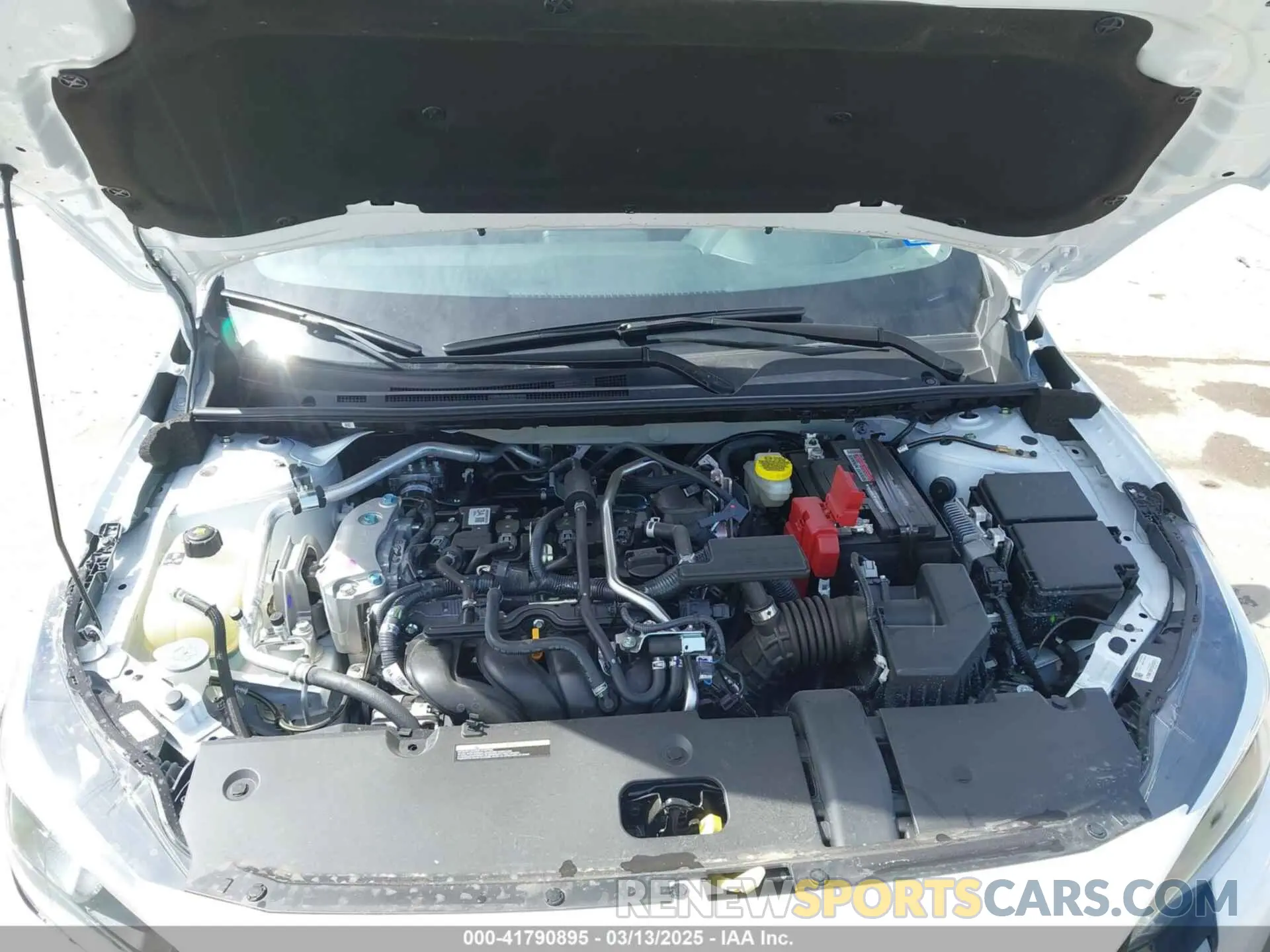 10 fotografías del automóvil dañado 3N1AB8BV5SY206433 NISSAN SENTRA 2025