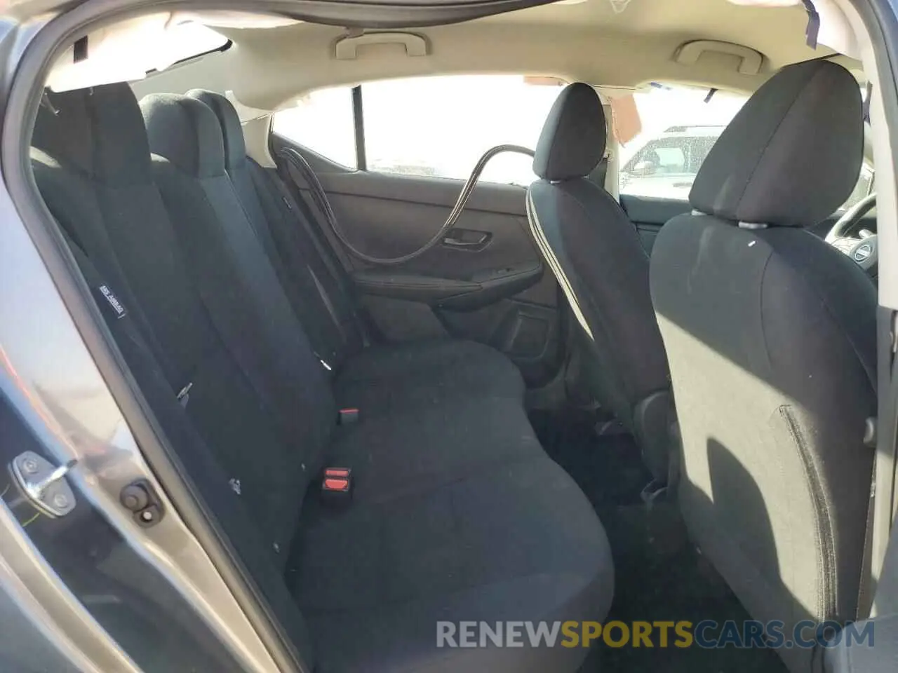 10 fotografías del automóvil dañado 3N1AB8BV5SY247953 NISSAN SENTRA 2025