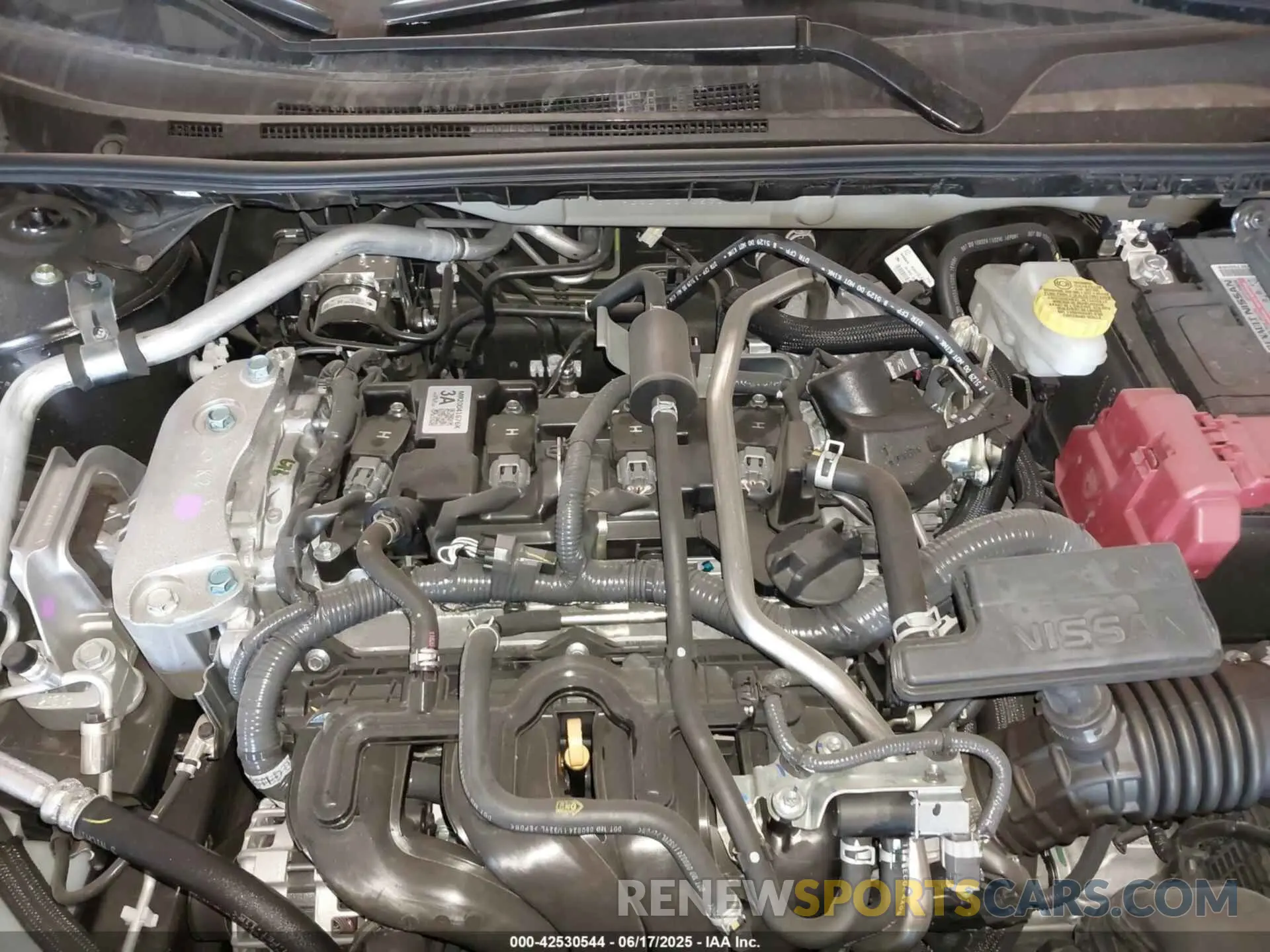 10 fotografías del automóvil dañado 3N1AB8BV5SY323073 NISSAN SENTRA 2025