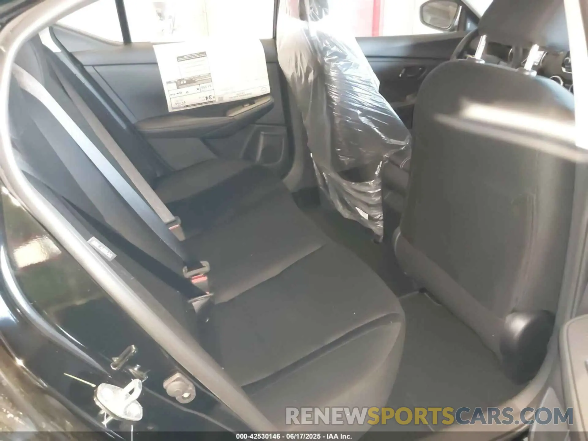 8 fotografías del automóvil dañado 3N1AB8BV5SY323140 NISSAN SENTRA 2025