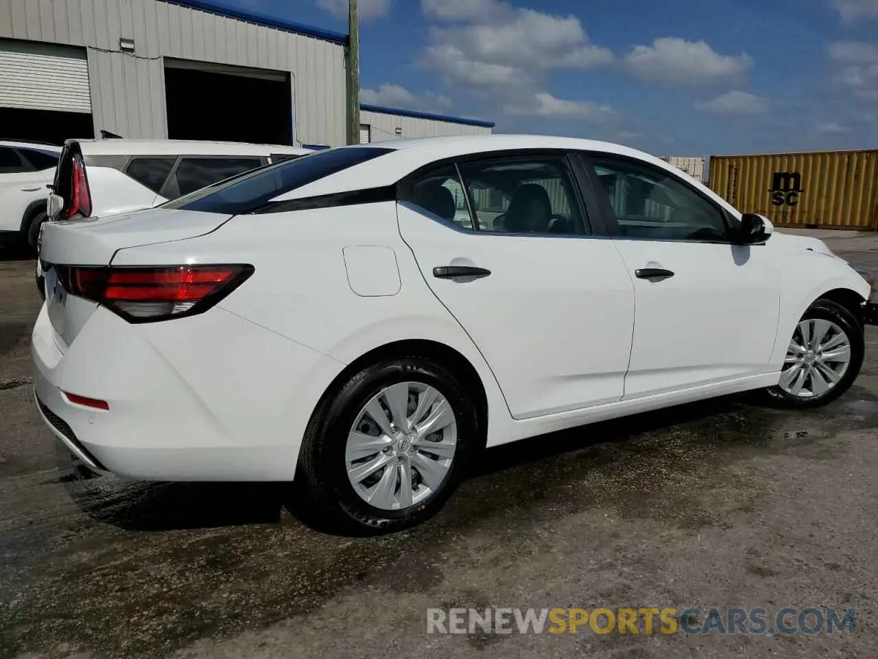 3 fotografías del automóvil dañado 3N1AB8BV6SY226576 NISSAN SENTRA 2025