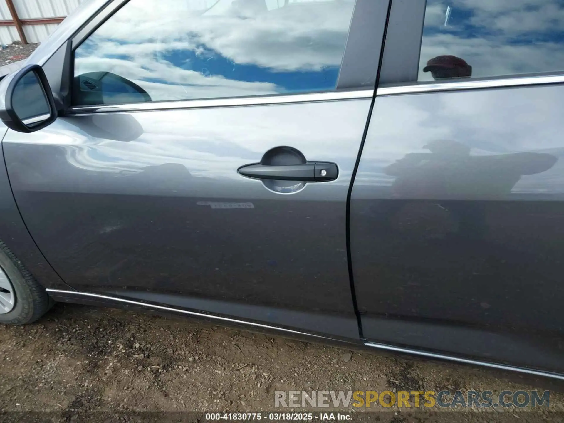 14 fotografías del automóvil dañado 3N1AB8BV6SY282341 NISSAN SENTRA 2025