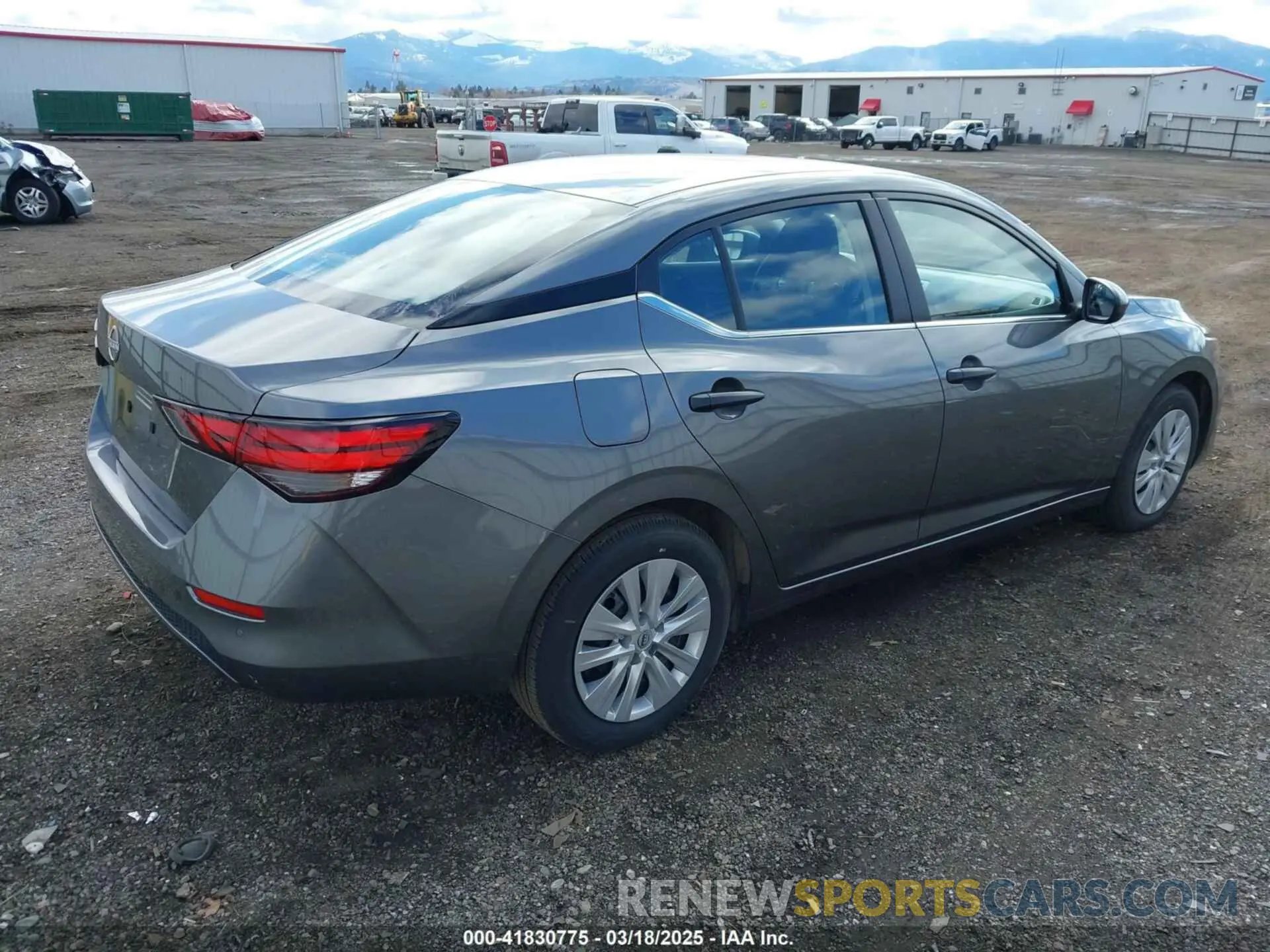 4 fotografías del automóvil dañado 3N1AB8BV6SY282341 NISSAN SENTRA 2025