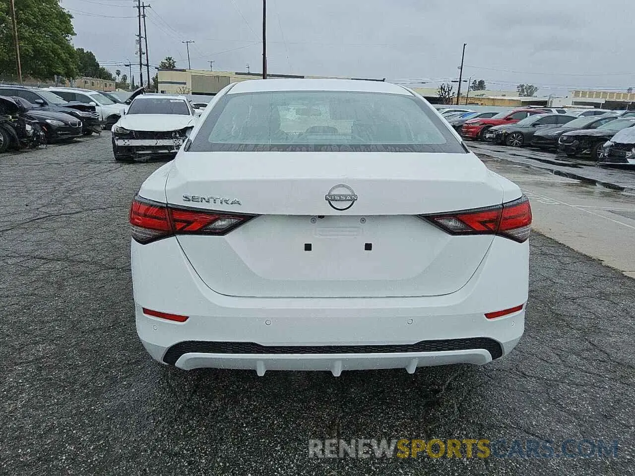6 fotografías del automóvil dañado 3N1AB8BV6SY289323 NISSAN SENTRA 2025