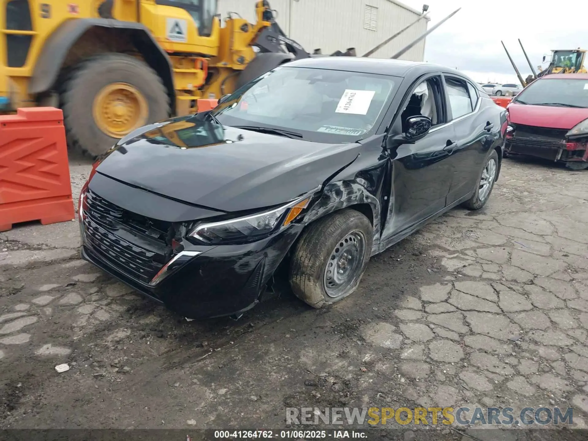 2 fotografías del automóvil dañado 3N1AB8BV7SY218700 NISSAN SENTRA 2025