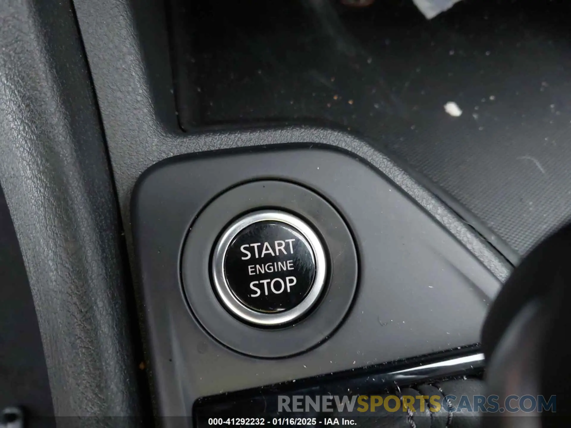 11 fotografías del automóvil dañado 3N1AB8BV7SY219426 NISSAN SENTRA 2025