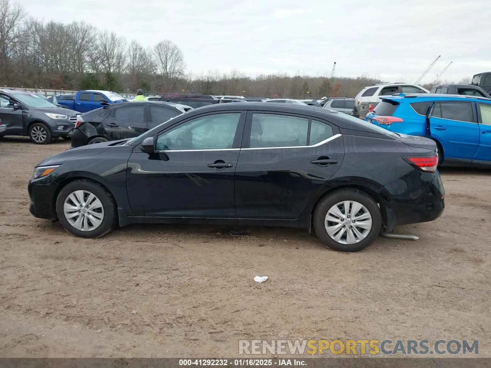 14 fotografías del automóvil dañado 3N1AB8BV7SY219426 NISSAN SENTRA 2025