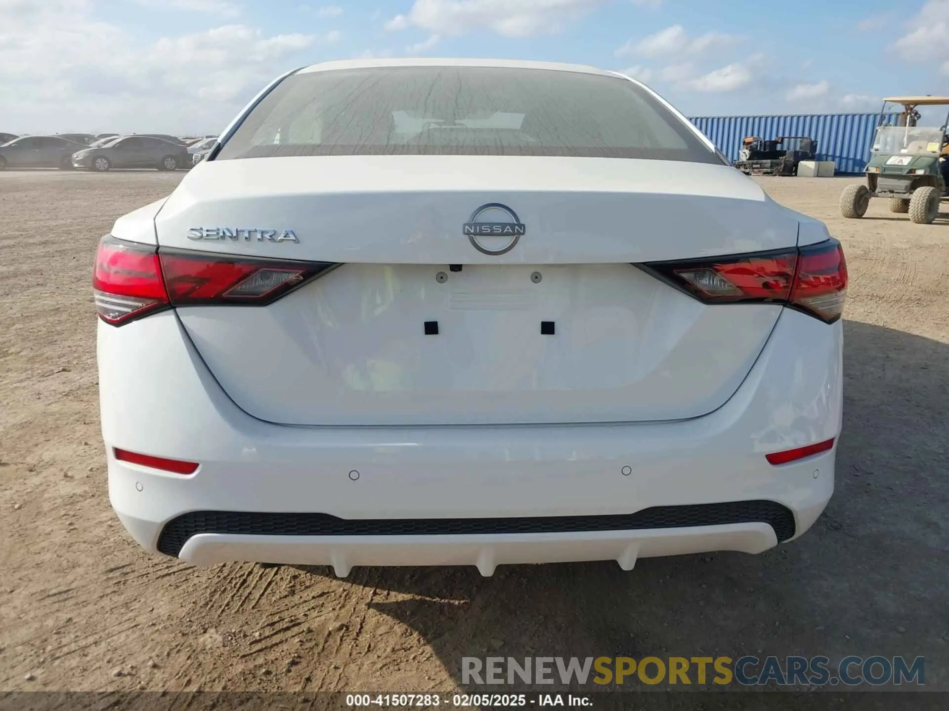 16 fotografías del automóvil dañado 3N1AB8BV7SY266777 NISSAN SENTRA 2025