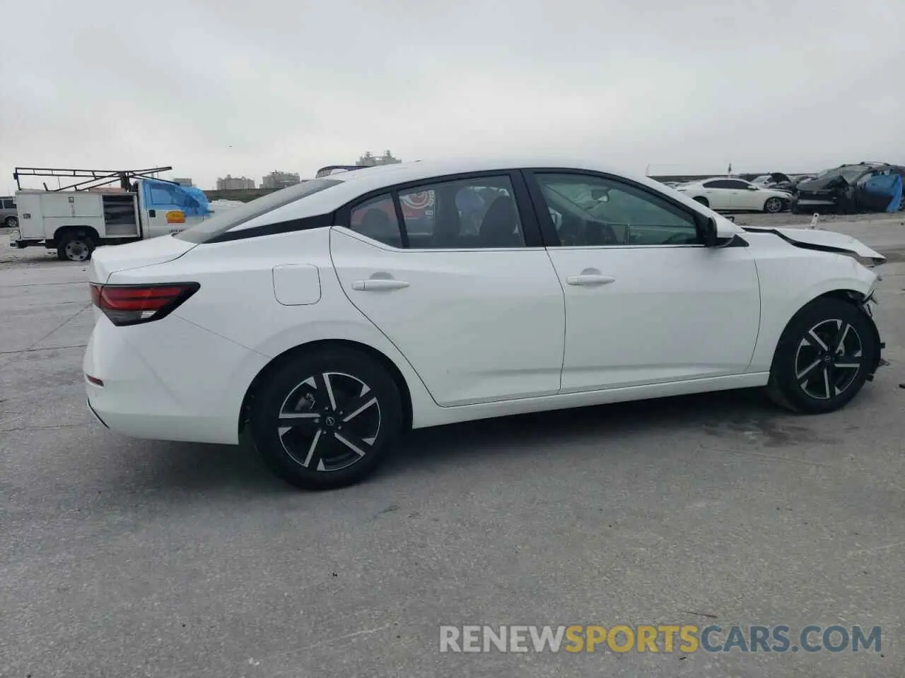 3 fotografías del automóvil dañado 3N1AB8CV0SY235207 NISSAN SENTRA 2025