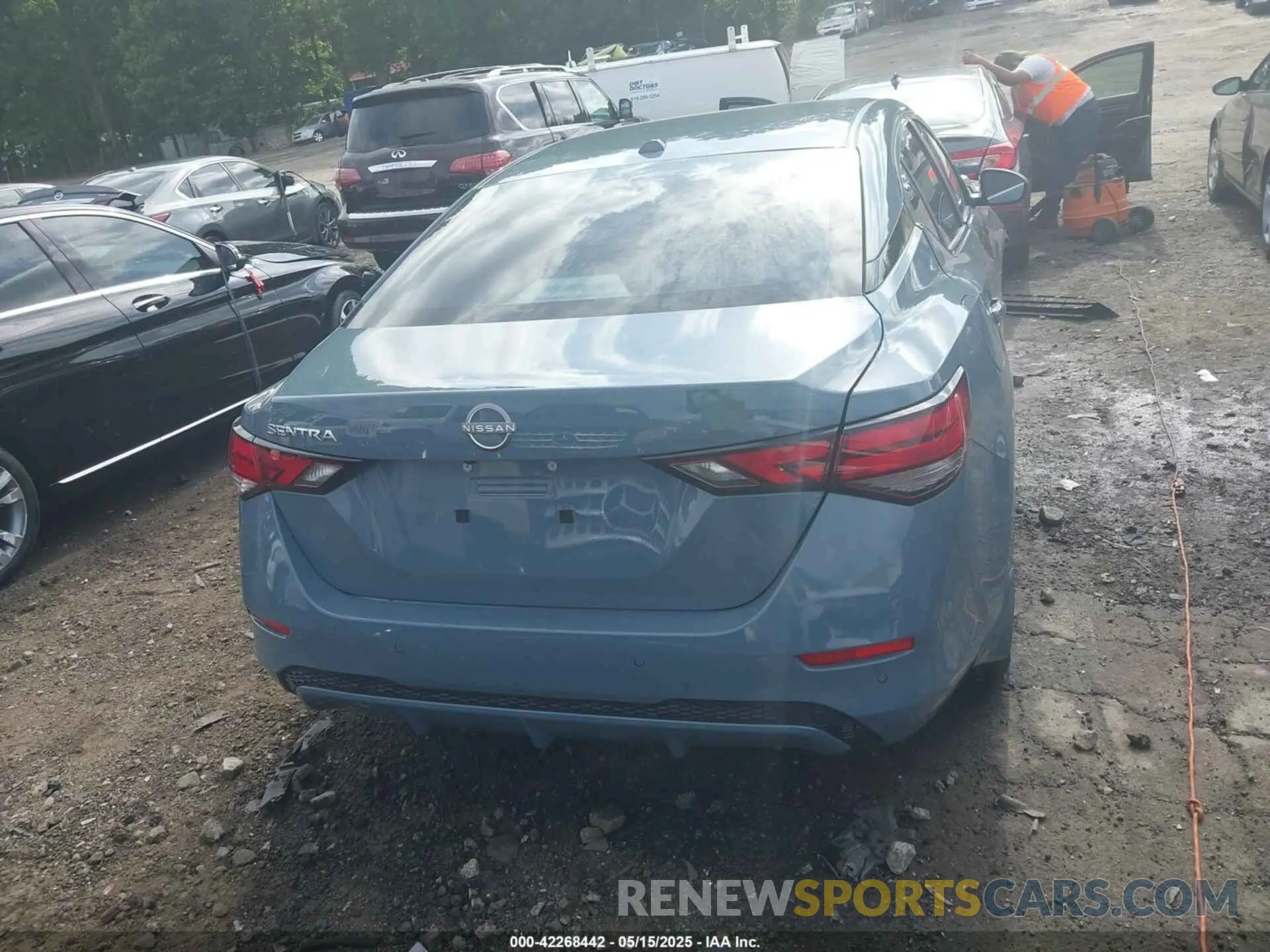 16 fotografías del automóvil dañado 3N1AB8CV0SY249219 NISSAN SENTRA 2025