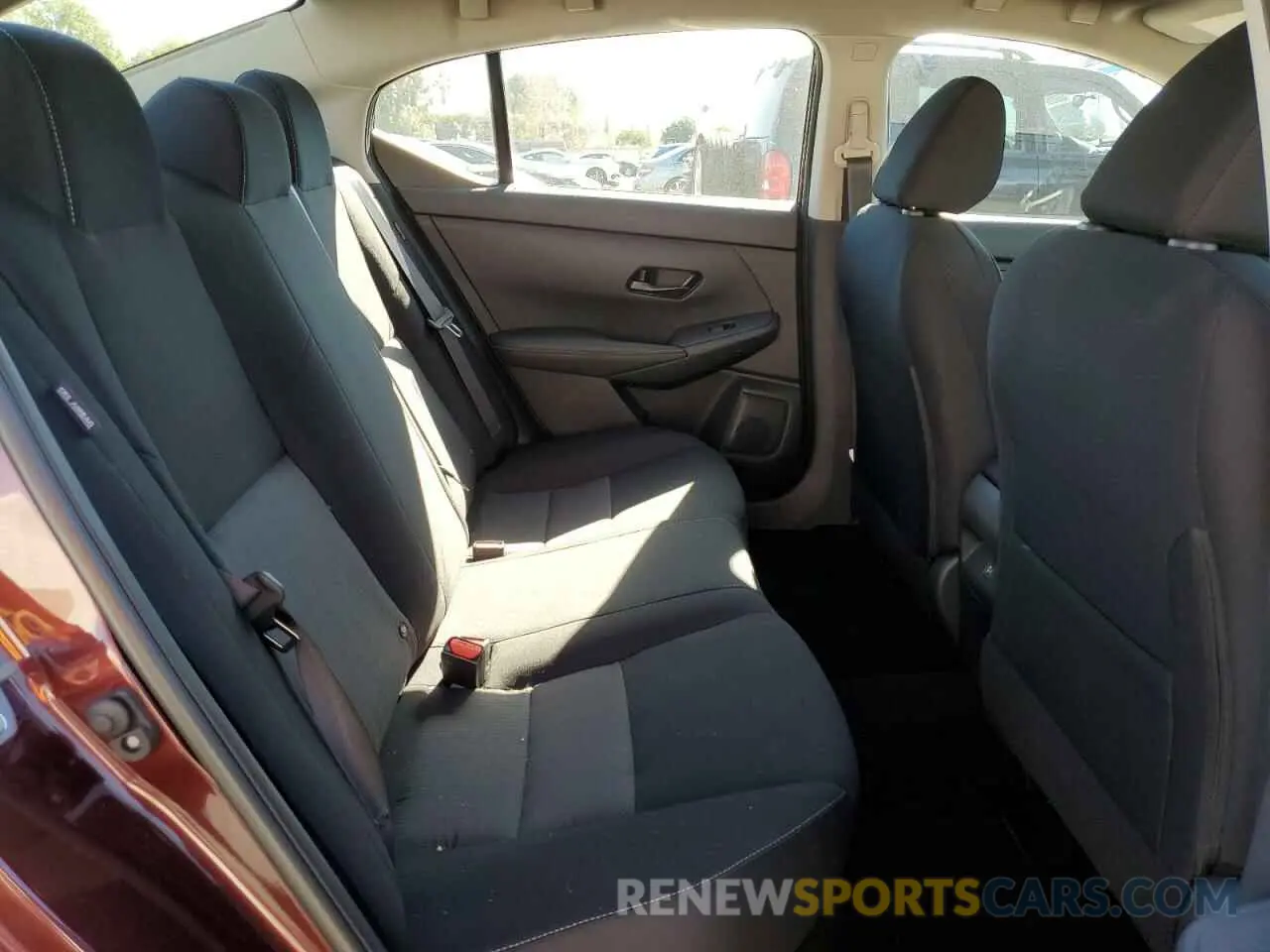 10 fotografías del automóvil dañado 3N1AB8CV0SY277585 NISSAN SENTRA 2025