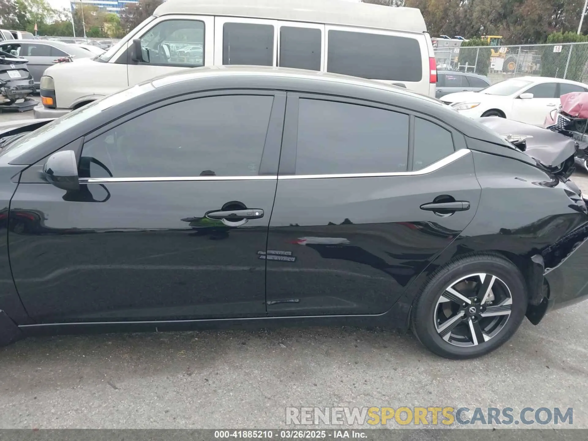 14 fotografías del automóvil dañado 3N1AB8CV1SY243431 NISSAN SENTRA 2025