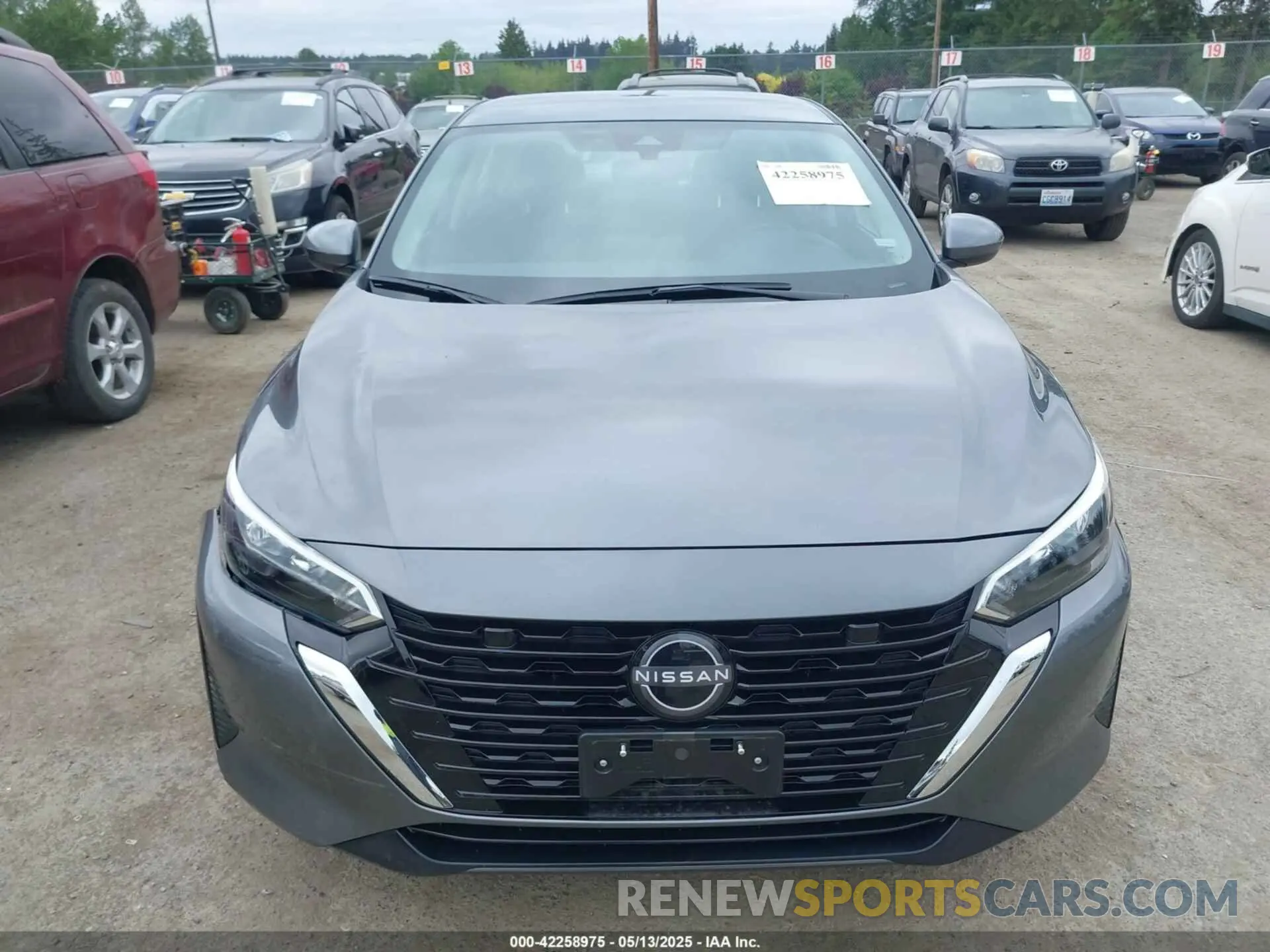 12 fotografías del automóvil dañado 3N1AB8CV1SY283167 NISSAN SENTRA 2025