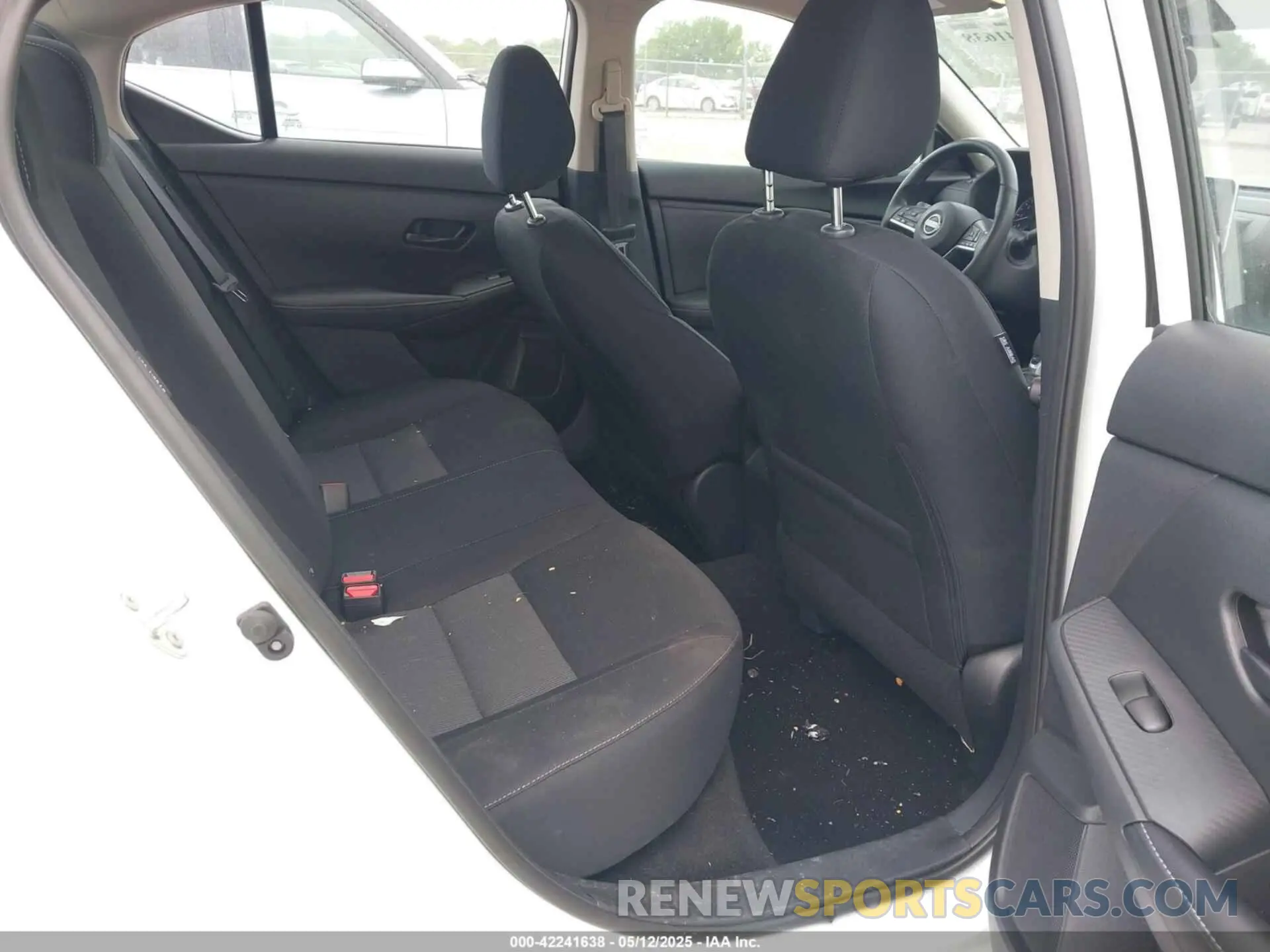 8 fotografías del automóvil dañado 3N1AB8CV2SY225357 NISSAN SENTRA 2025