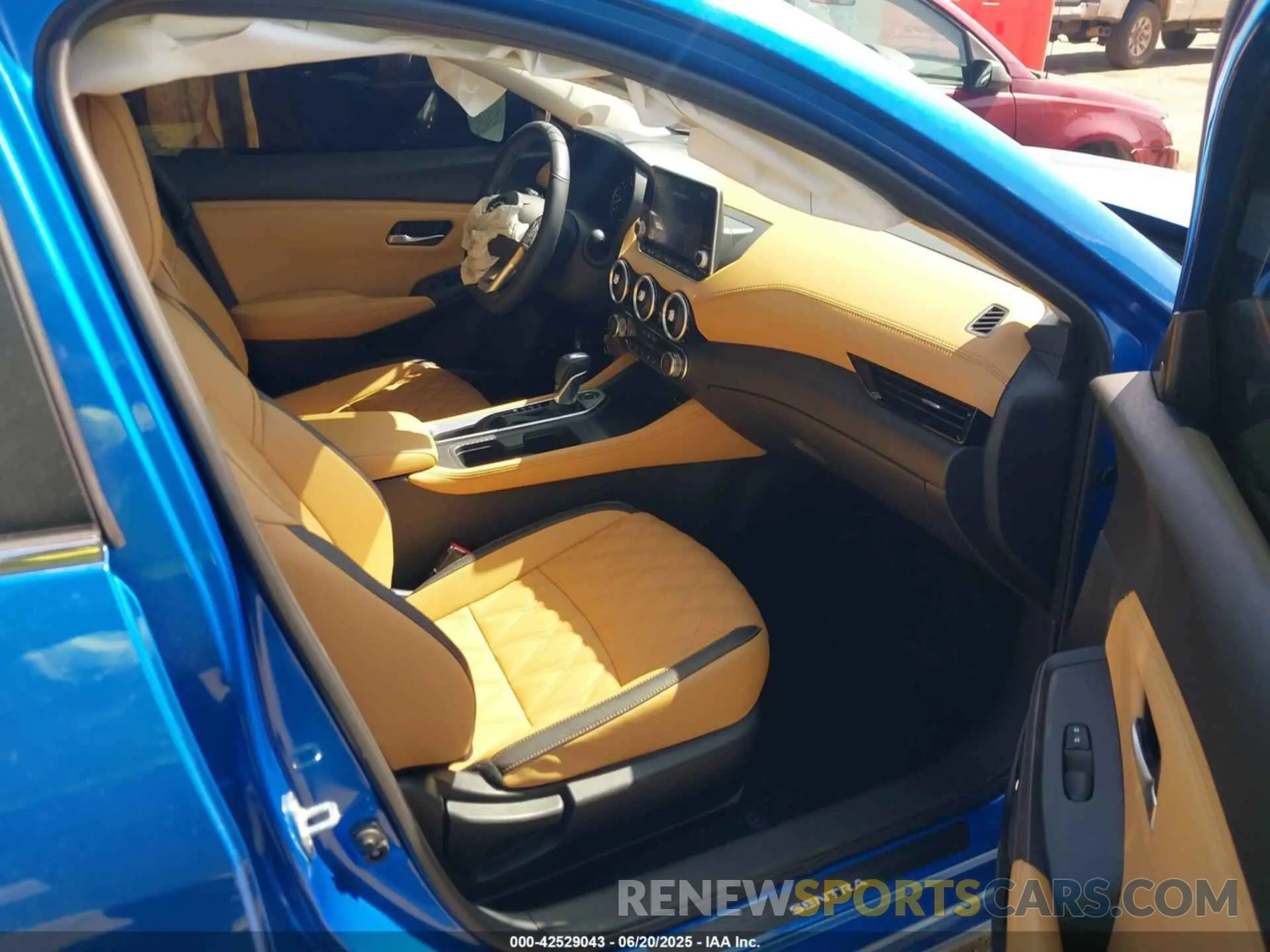 5 fotografías del automóvil dañado 3N1AB8CV2SY243583 NISSAN SENTRA 2025